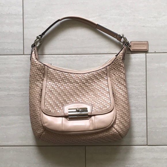 Coach Handbags - Coach Beige Tote Bag Coach Handbags - Coach Beige Tote Bag